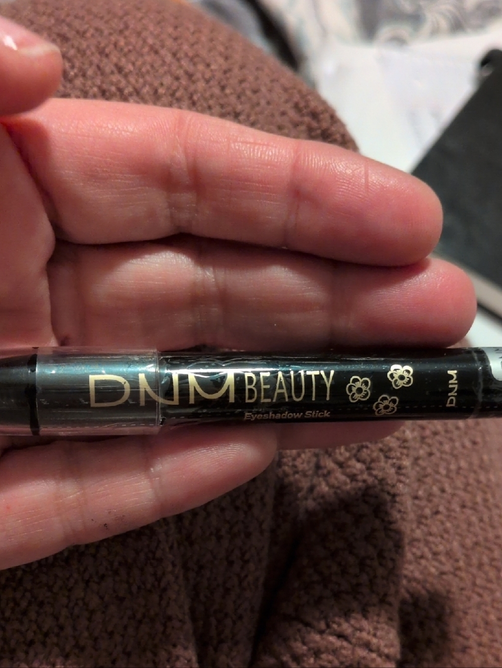 DNM Beauty Cream Eyeshadow Stick - Pearl Black